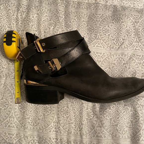 Leather Seychelles Booties - 8.5 - Picture 2 of 4